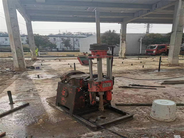 长征镇袖阀管小导管注浆加固施工工艺